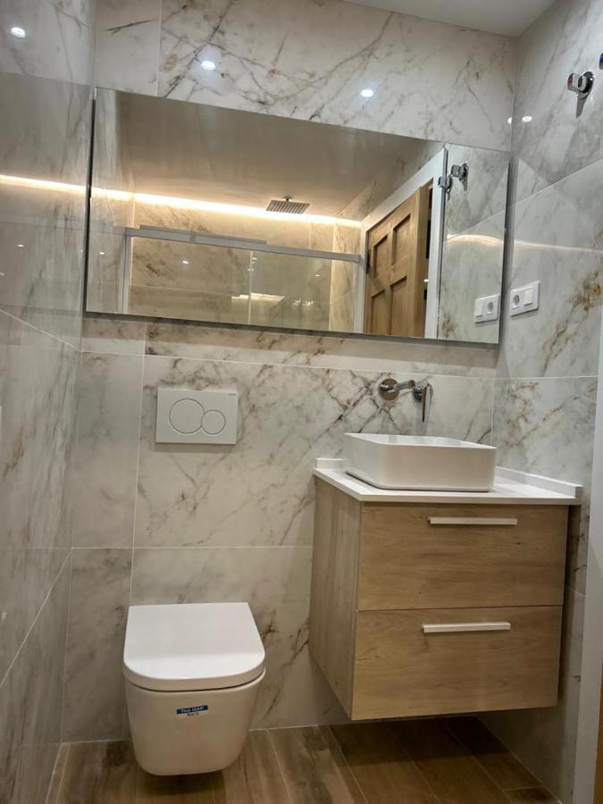 Apartamento Deluxe Casco Viejo Билбао Екстериор снимка