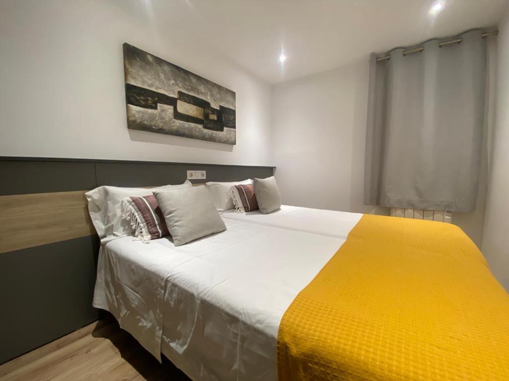 Apartamento Deluxe Casco Viejo Билбао Екстериор снимка